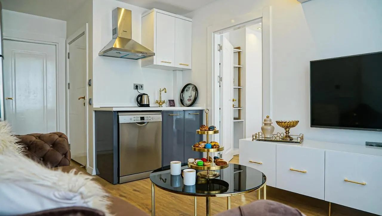 Niss Gold Apartment Antalya